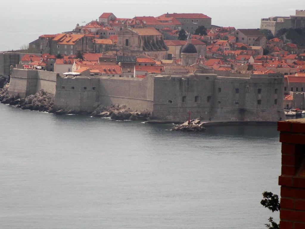 Matea Zlatni Potok Apartman *